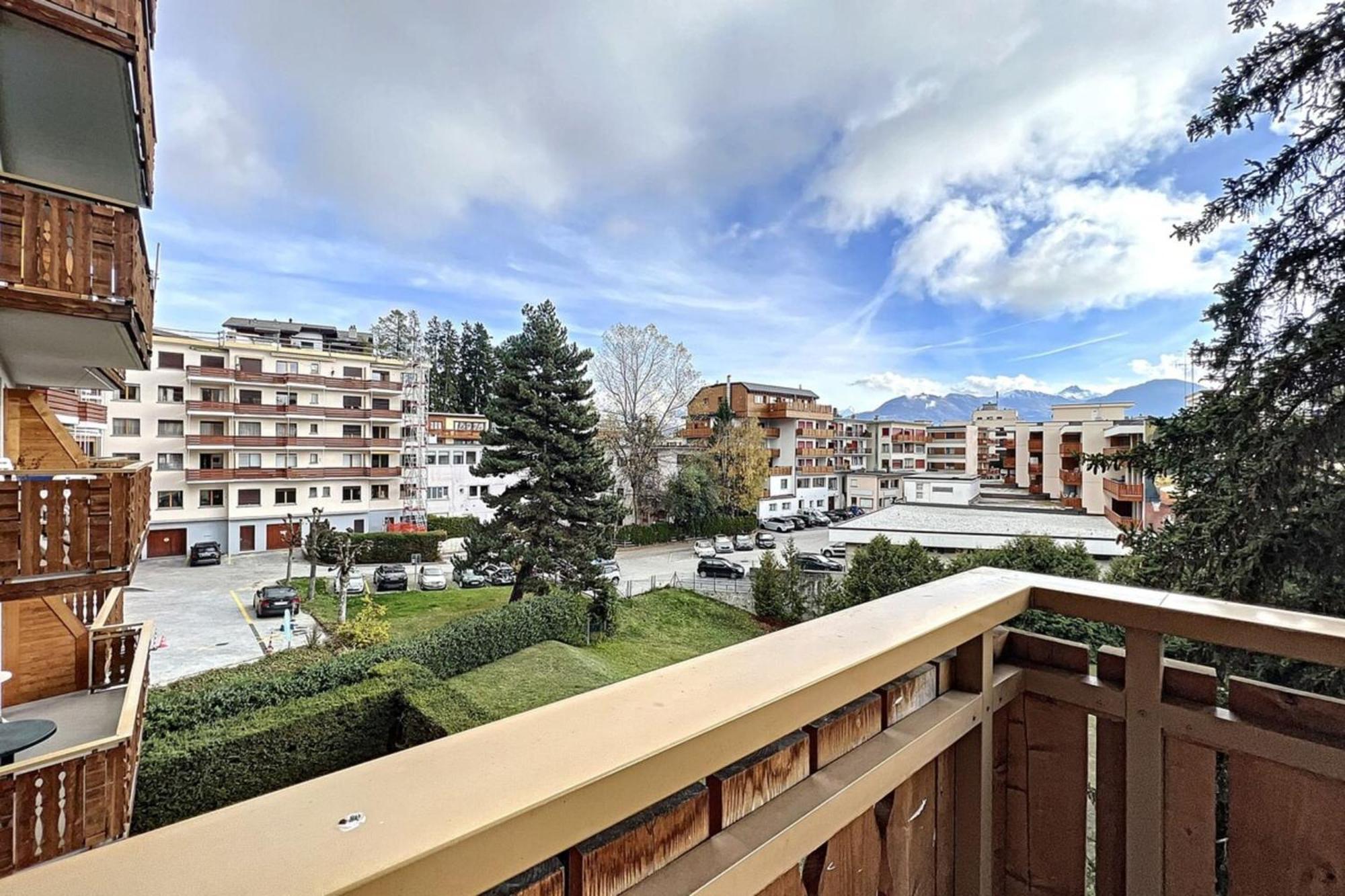 Villa Balcon vue pano sur Alpes - Hypercentre à Crans-Montana Extérieur photo