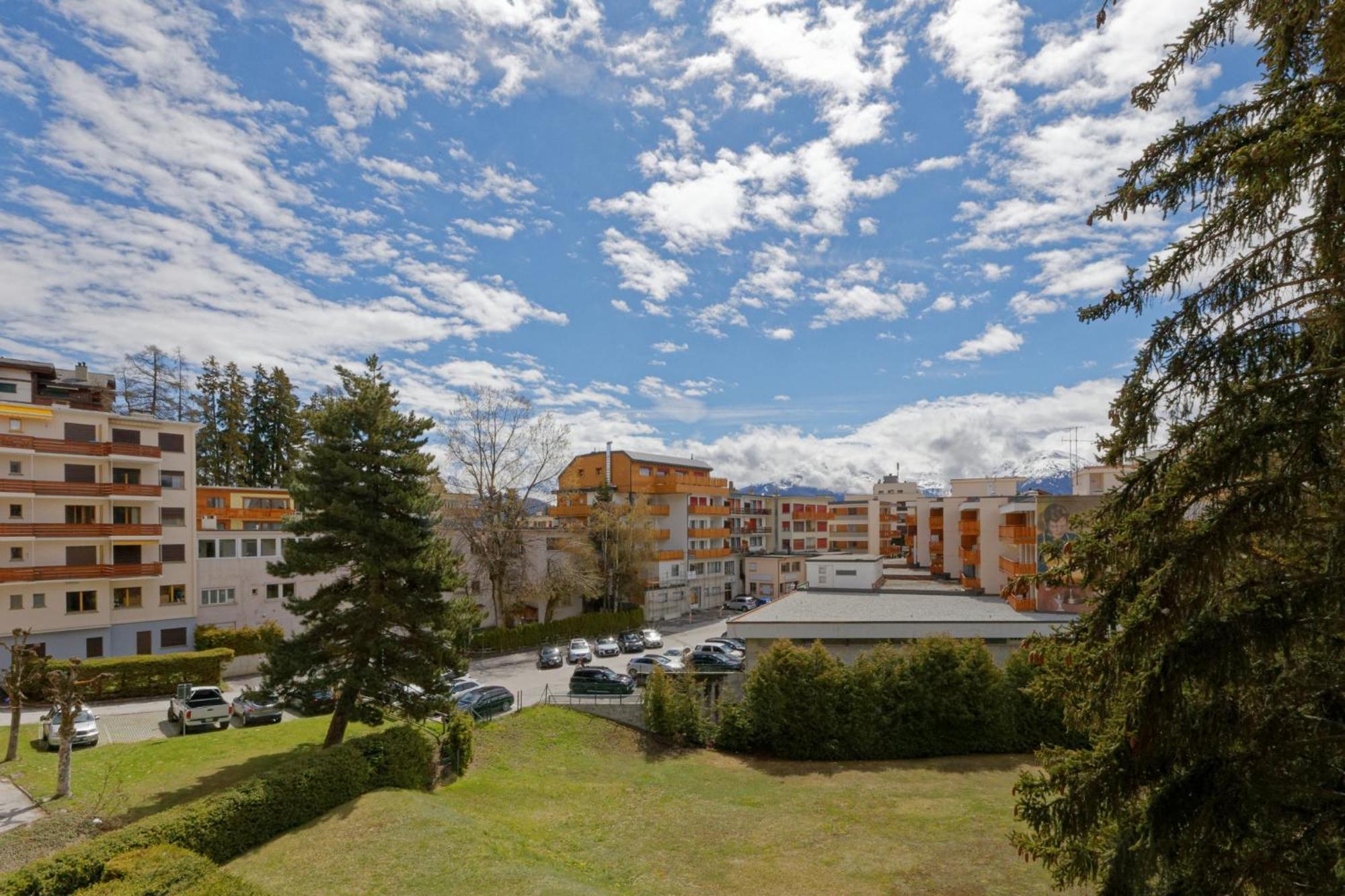 Villa Balcon vue pano sur Alpes - Hypercentre à Crans-Montana Extérieur photo